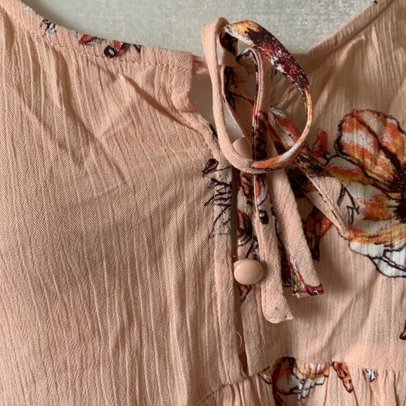 LF cropped floral blouse size S NWT - Picture 5 of 14